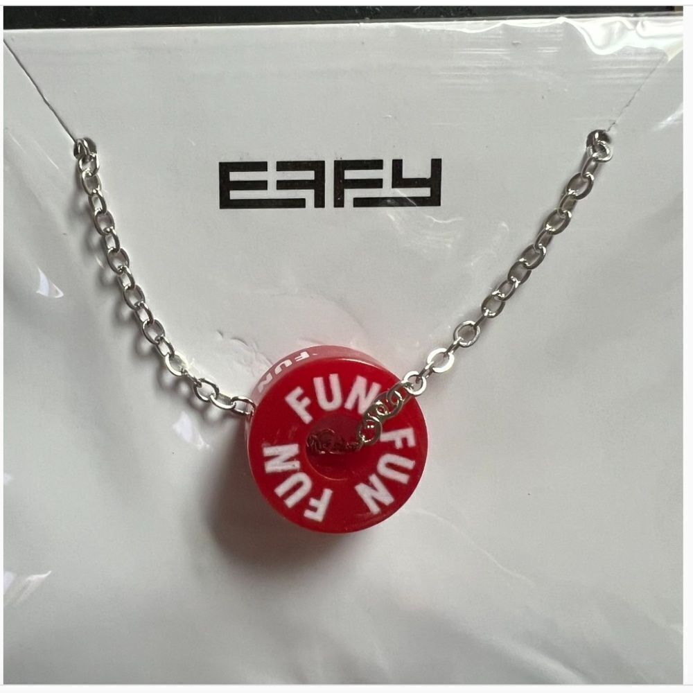 5 Carnival Barrel Of FUN Charms Red Barrel & Necklace & 4 Barrels PINK WHITE BLU - Picture 3 of 12